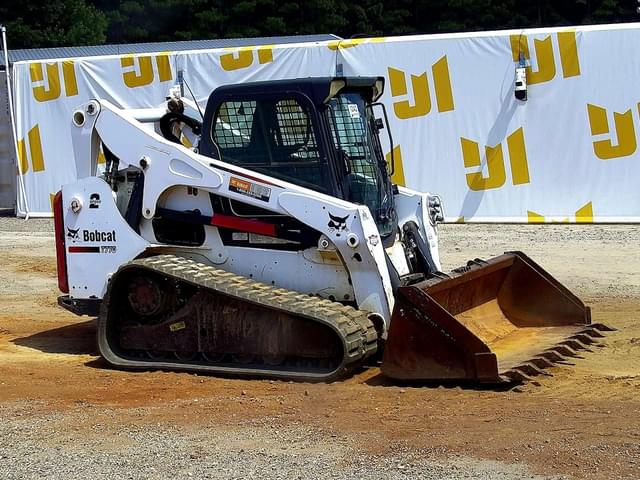 Image of Bobcat T770 equipment image 3