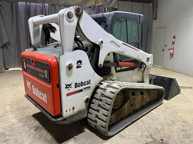 Image of Bobcat T770 equipment image 4