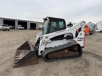 Main image Bobcat T870