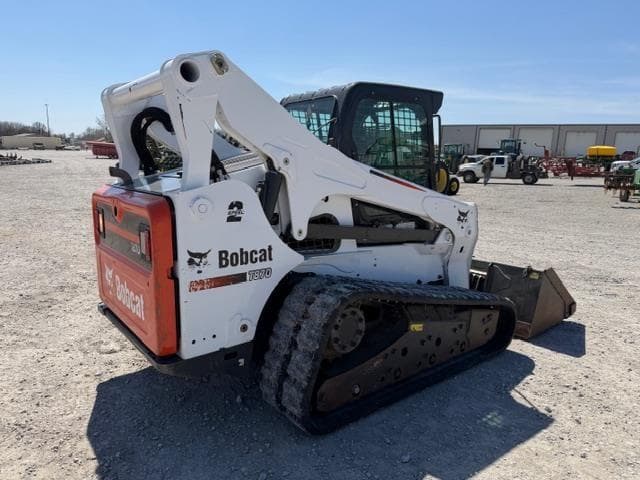 Image of Bobcat T870 equipment image 4