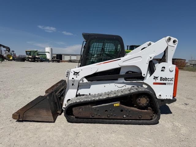 Image of Bobcat T870 equipment image 1