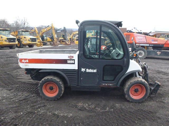 Image of Bobcat Toolcat 5600 equipment image 2