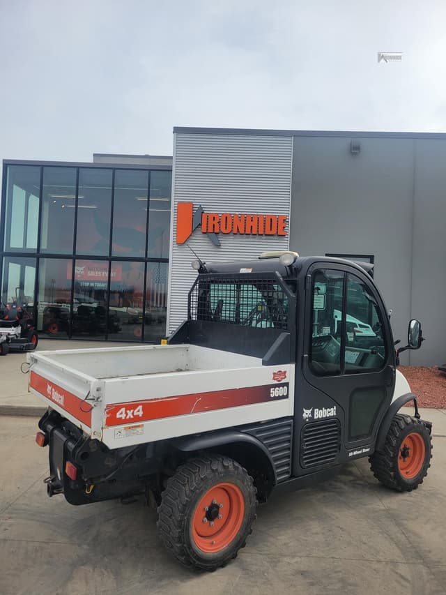 Image of Bobcat Toolcat 5600 equipment image 3