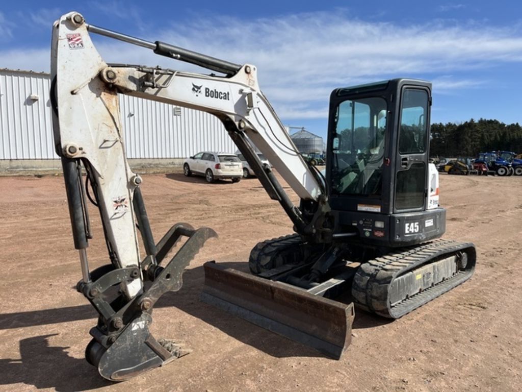 2014 Bobcat E45 Equipment Image0