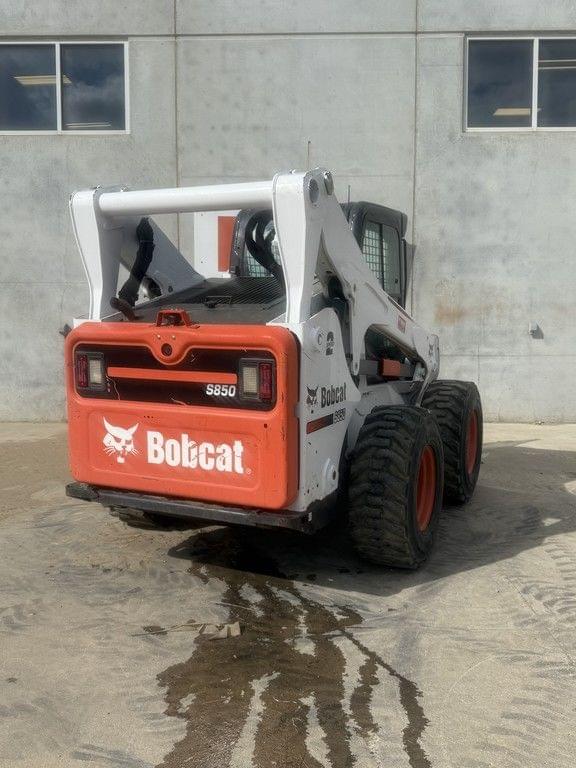 Image of Bobcat S850 equipment image 3