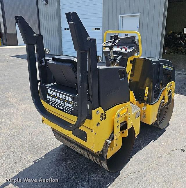 Image of Bomag BW900-50 equipment image 4