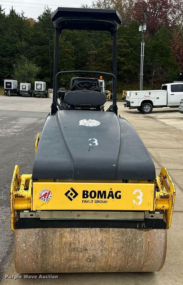 Image of Bomag BW120AD-4 equipment image 1