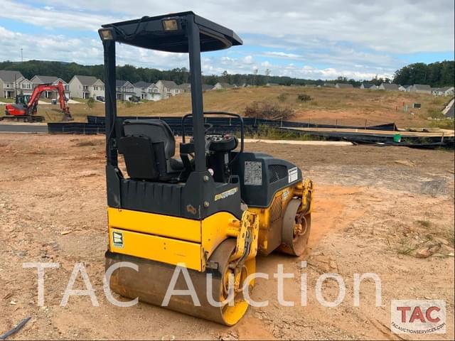Image of Bomag BW120AD equipment image 4