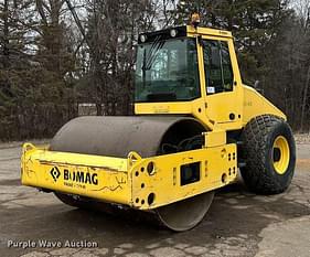2014 Bomag BW 211D-40 Equipment Image0