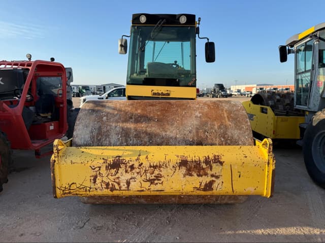 Image of Bomag BW211D-50 equipment image 1
