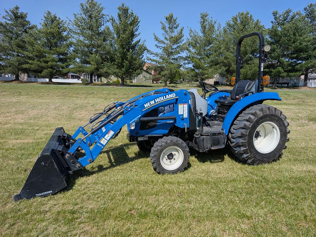 Image of New Holland Boomer 37 Primary image