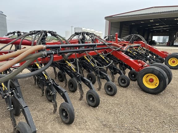 Image of Bourgault 3320-76 equipment image 3