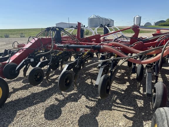 Image of Bourgault 3320-76 equipment image 3