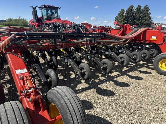 Image of Bourgault 3320-76 equipment image 1