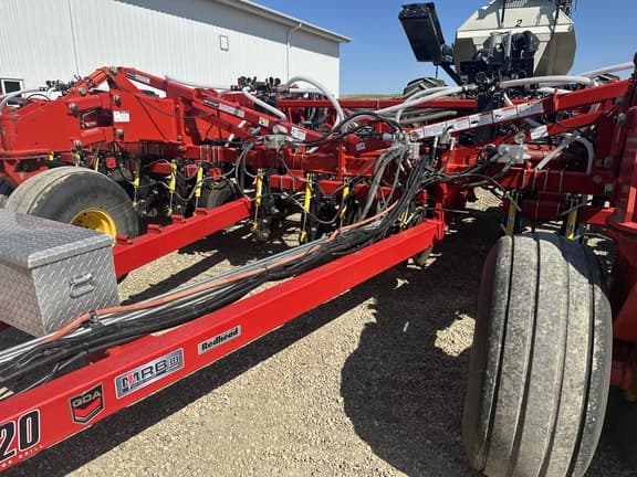 Image of Bourgault 3320-76 equipment image 4