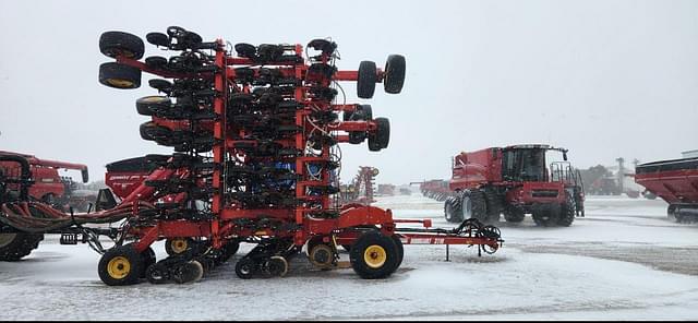 Image of Bourgault 3710 equipment image 4