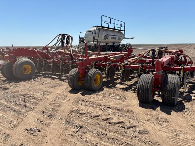 Image of Bourgault 3710 equipment image 1