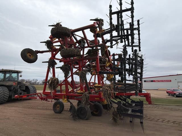 Image of Bourgault 9400 equipment image 2
