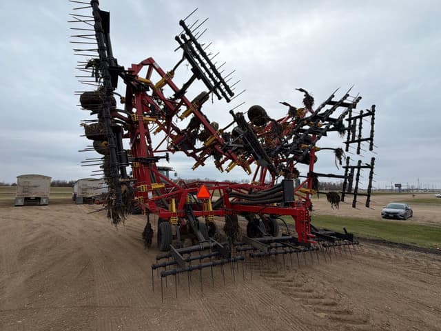Image of Bourgault 9400 equipment image 3