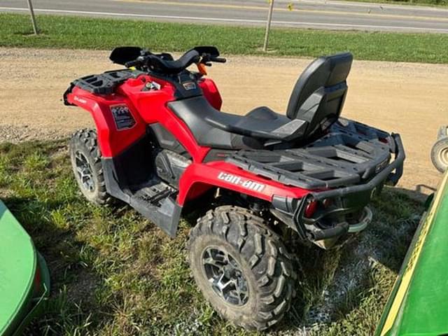 Image of Can-Am Outlander 500 equipment image 2