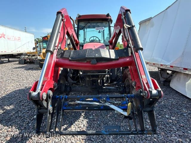 Image of Case IH Farmall 110A equipment image 1