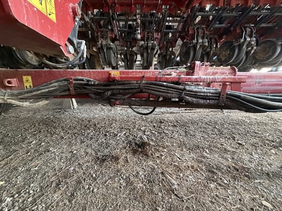 Image of Case IH 1245 equipment image 1