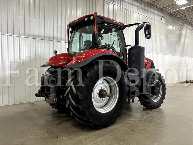Image of Case IH Magnum 180 equipment image 2