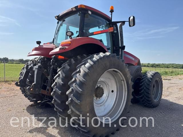 Image of Case IH Magnum 260 equipment image 2