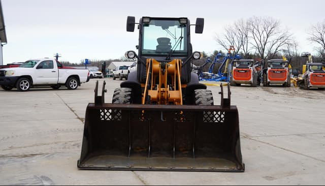 Image of Case 321F equipment image 3