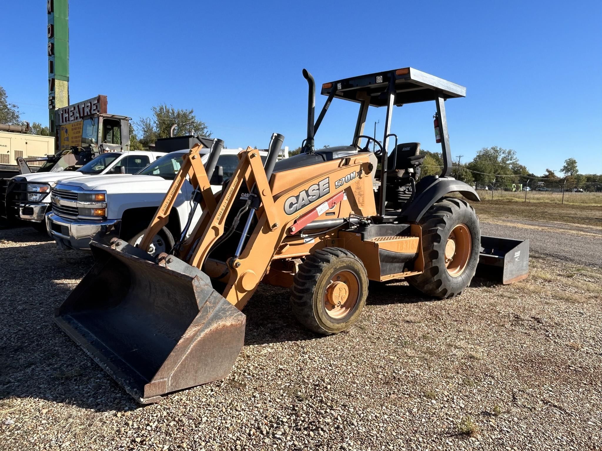 2014 Case 570NXT Equipment Image0