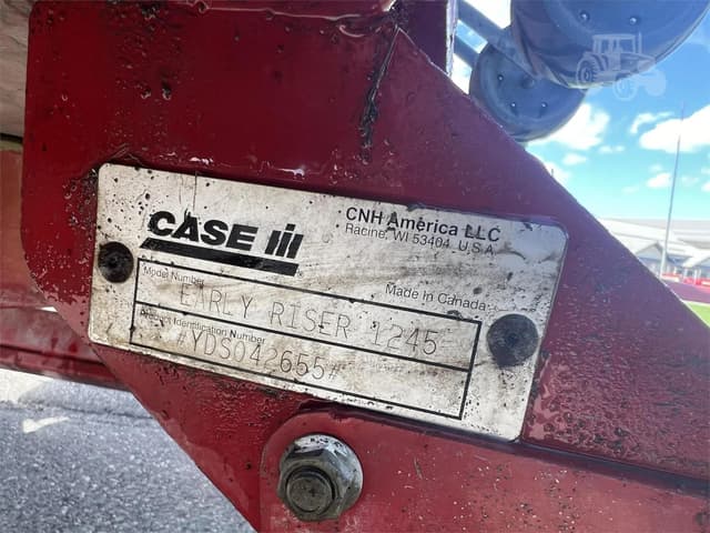 Image of Case IH 1245 equipment image 2