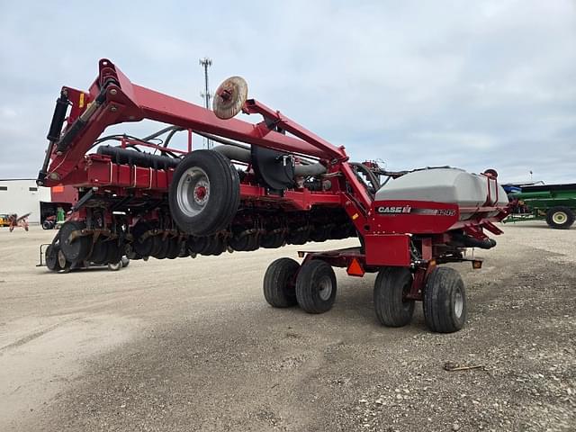 Image of Case IH 1245 equipment image 4