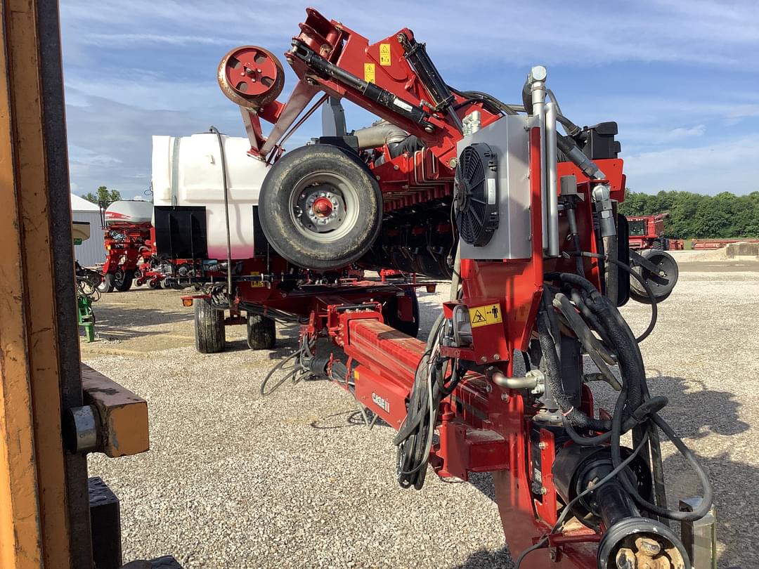 Image of Case IH 1245 Primary image