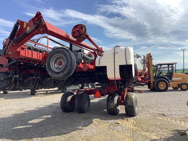 Image of Case IH 1245 equipment image 2