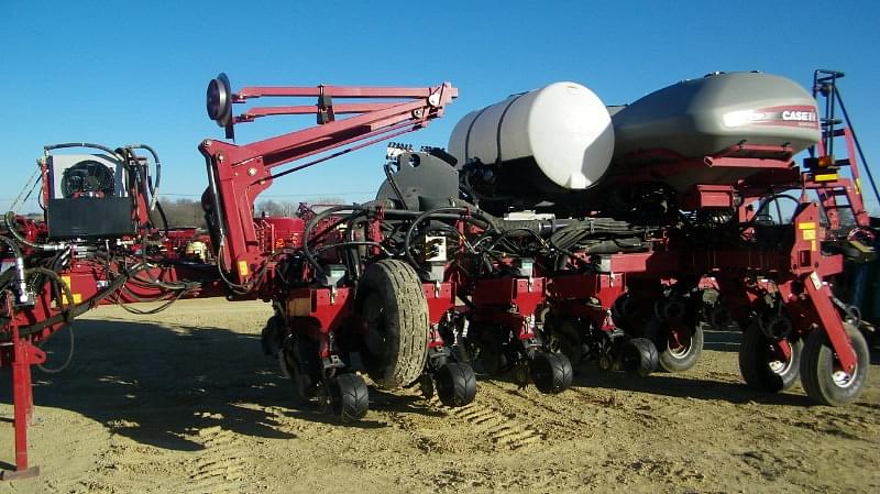 Image of Case IH 1255 Primary image