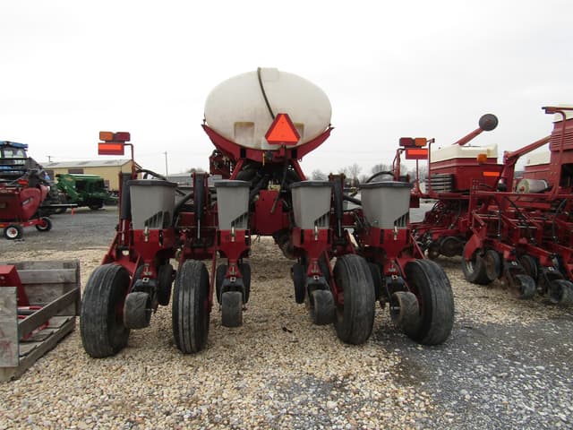 Image of Case IH 1255 equipment image 1
