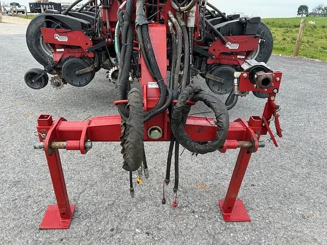 Image of Case IH 1255 equipment image 2