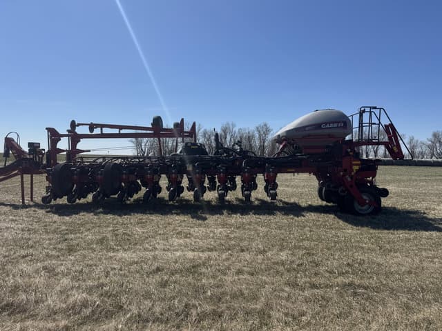 Image of Case IH 1255 equipment image 4