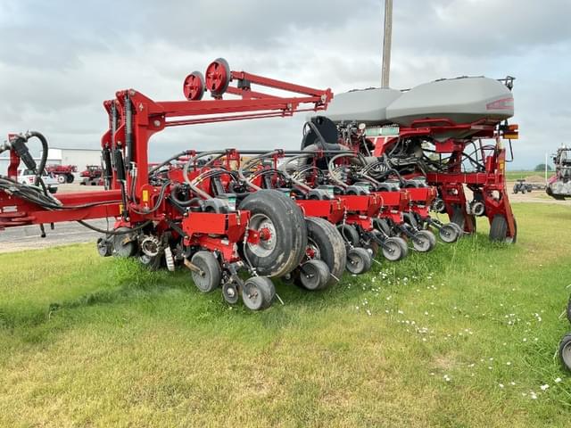 Image of Case IH 1255 equipment image 3