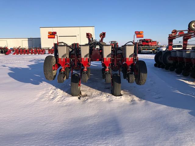 Image of Case IH 1255 equipment image 3