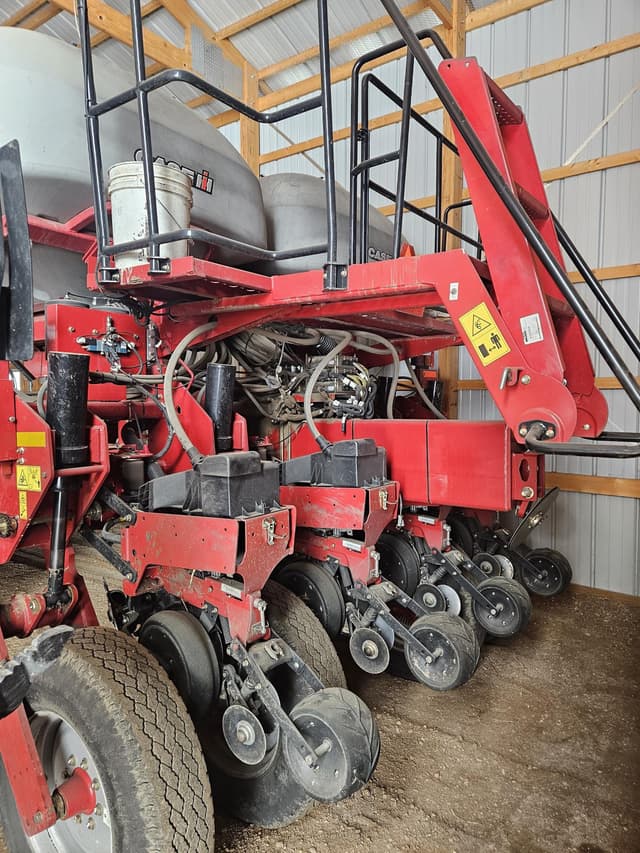 Image of Case IH 1255 equipment image 1