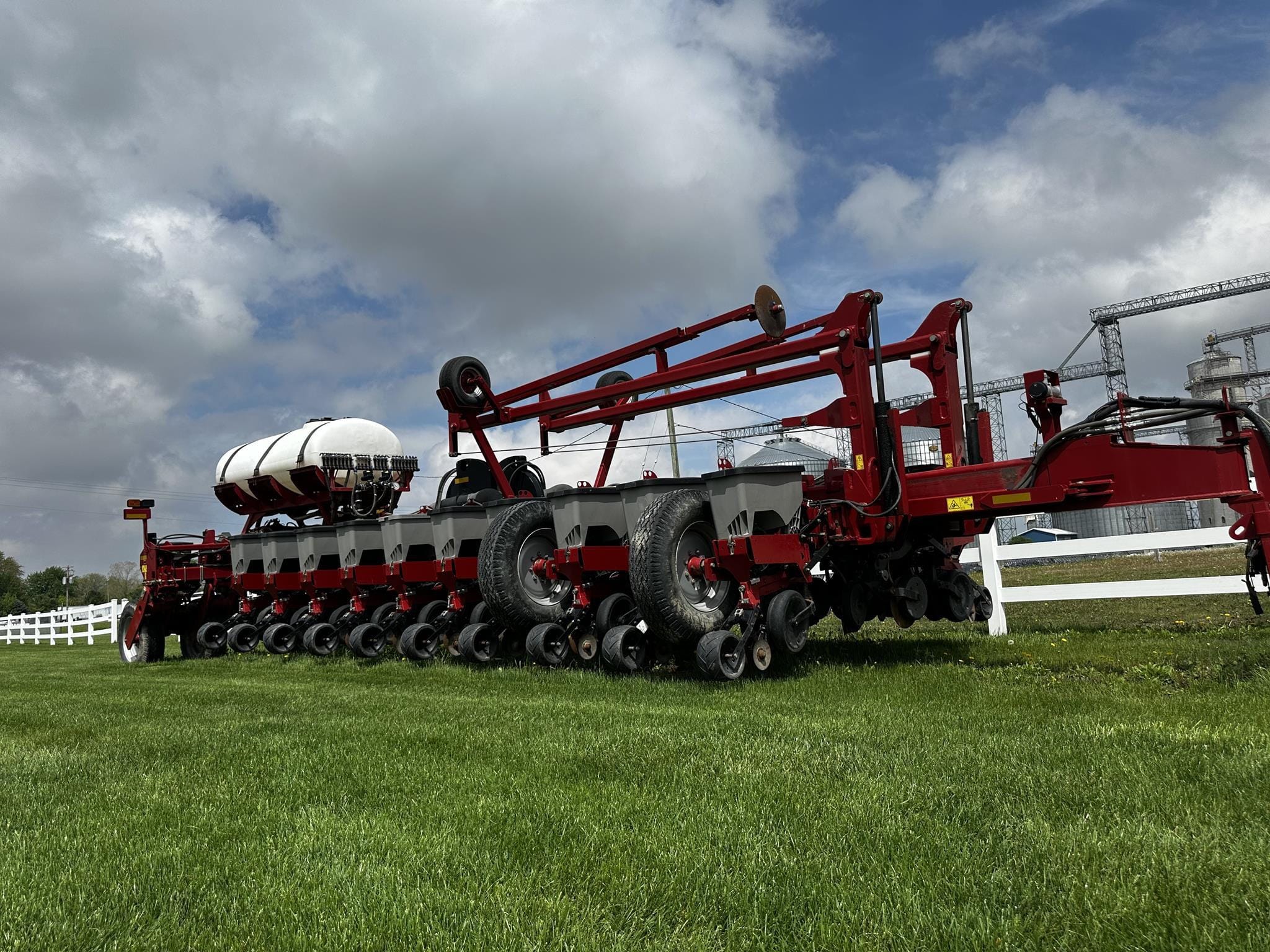 2014 Case IH 1255 Equipment Image0