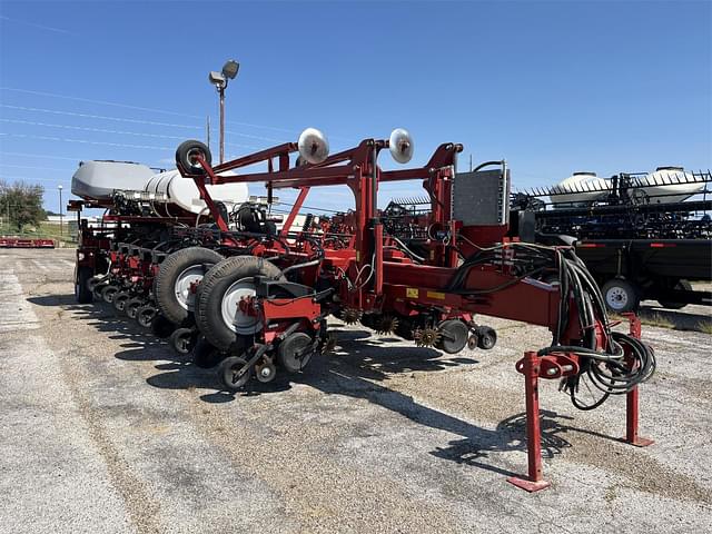 Image of Case IH 1255 equipment image 1