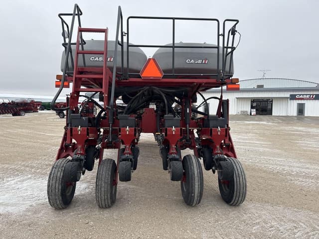 Image of Case IH 1255 equipment image 4