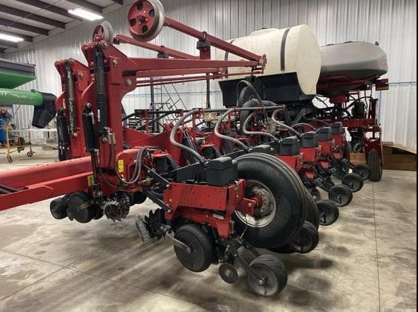 Image of Case IH 1255 Image 0