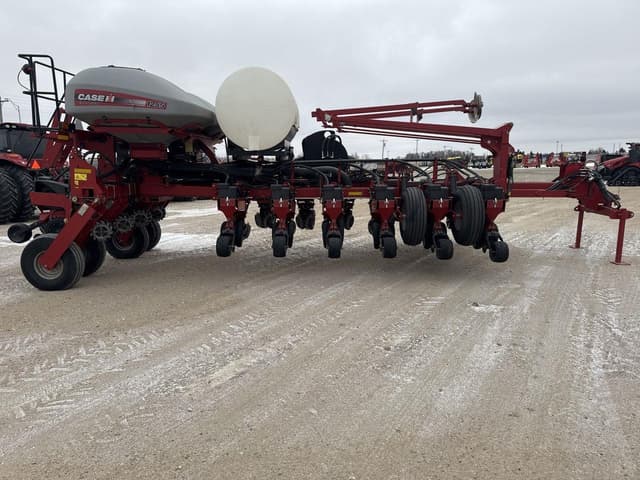Image of Case IH 1255 equipment image 1