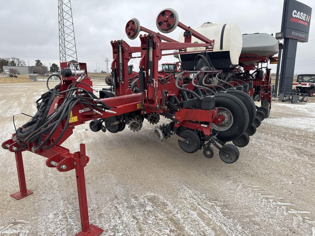 Image of Case IH 1255 Primary image