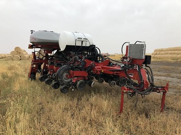 Image of Case IH 1255 equipment image 1