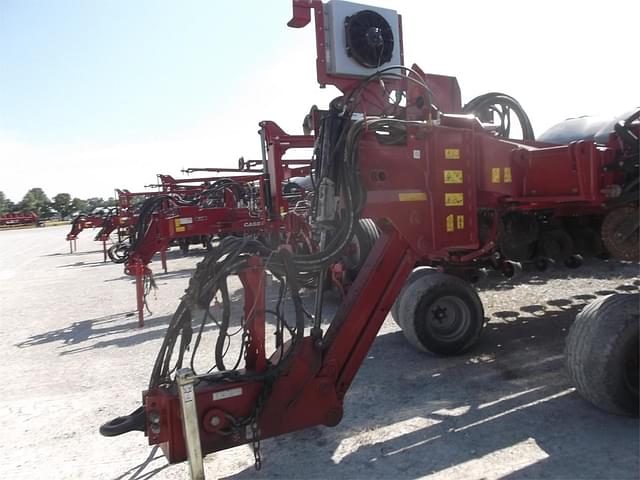 Image of Case IH 1265 equipment image 2