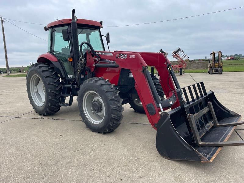 Image of Case IH Farmall 140A Primary image